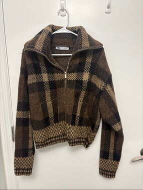Zara bomber jacket knit size medium brown plaid